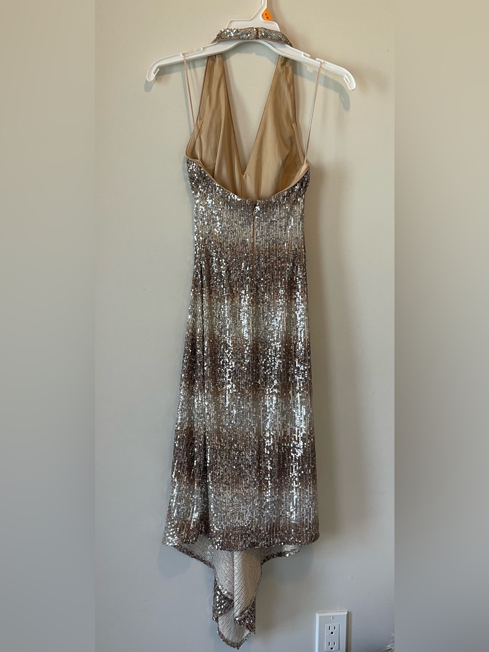 EUC- Badgley Mischka designer Gold Asymmetrical prom formal sequin Dress size 0 - Picture 6 of 10